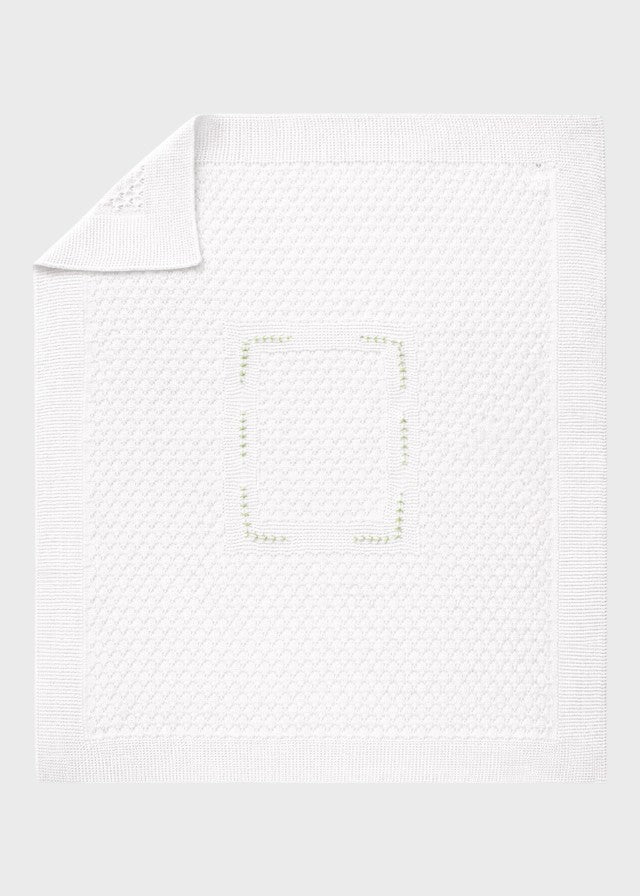 White Embroidered Flower Blanket SAIT/CO-C