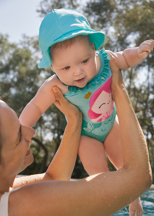 One-Piece Swimsuit with Green Hat 1764/V