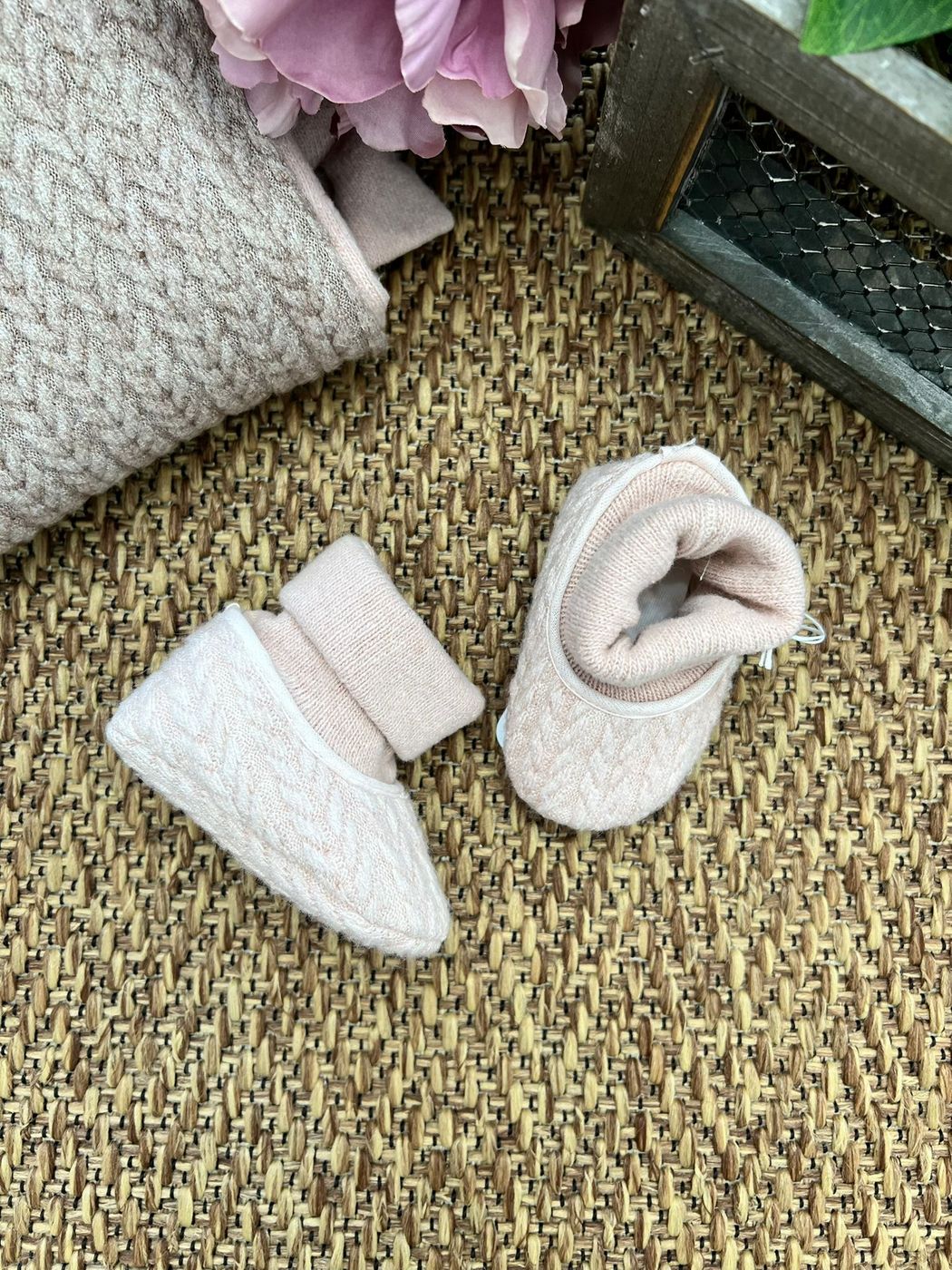 Babbucce Neonata ROSA ANTICO SCL18H corredino e abbigliamento neonato | NANU' BABY