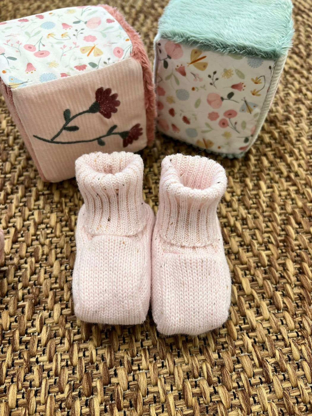 Babbucce Neonata ROSA IF44S corredino e abbigliamento neonato | NANU' BABY