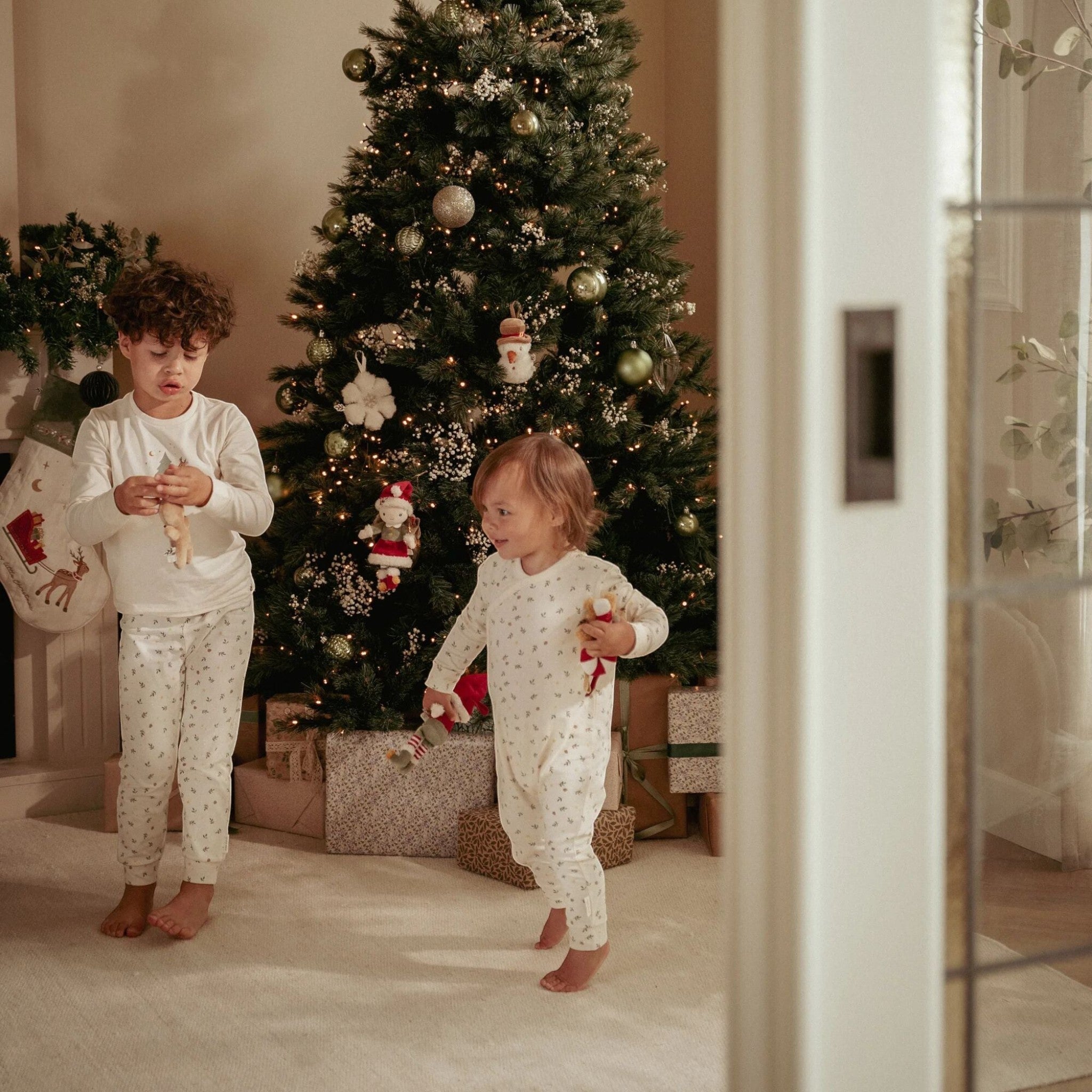 Pigiama natalizio intero Beige CL25106000 corredino e abbigliamento neonato | NANU' BABY