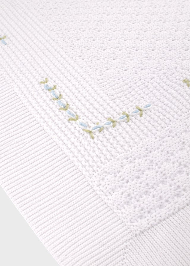 White Embroidered Flower Blanket SAIT/CO-C