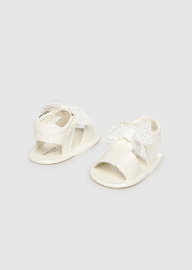Sandali Culla Menorquinas Bianco 9084/47 corredino e abbigliamento neonato | NANU' BABY