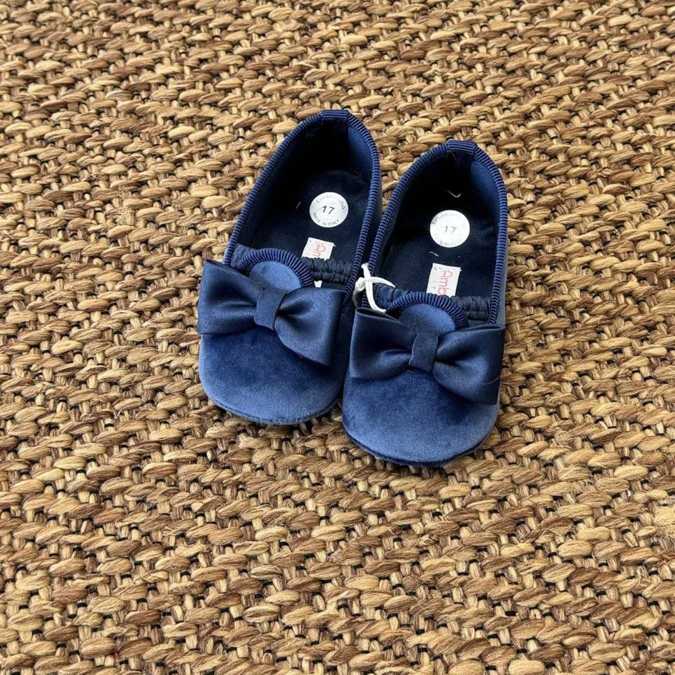 Scarpe Bimba Velluto Blu AMBARABA' - Eleganti corredino e abbigliamento neonato | NANU' BABY