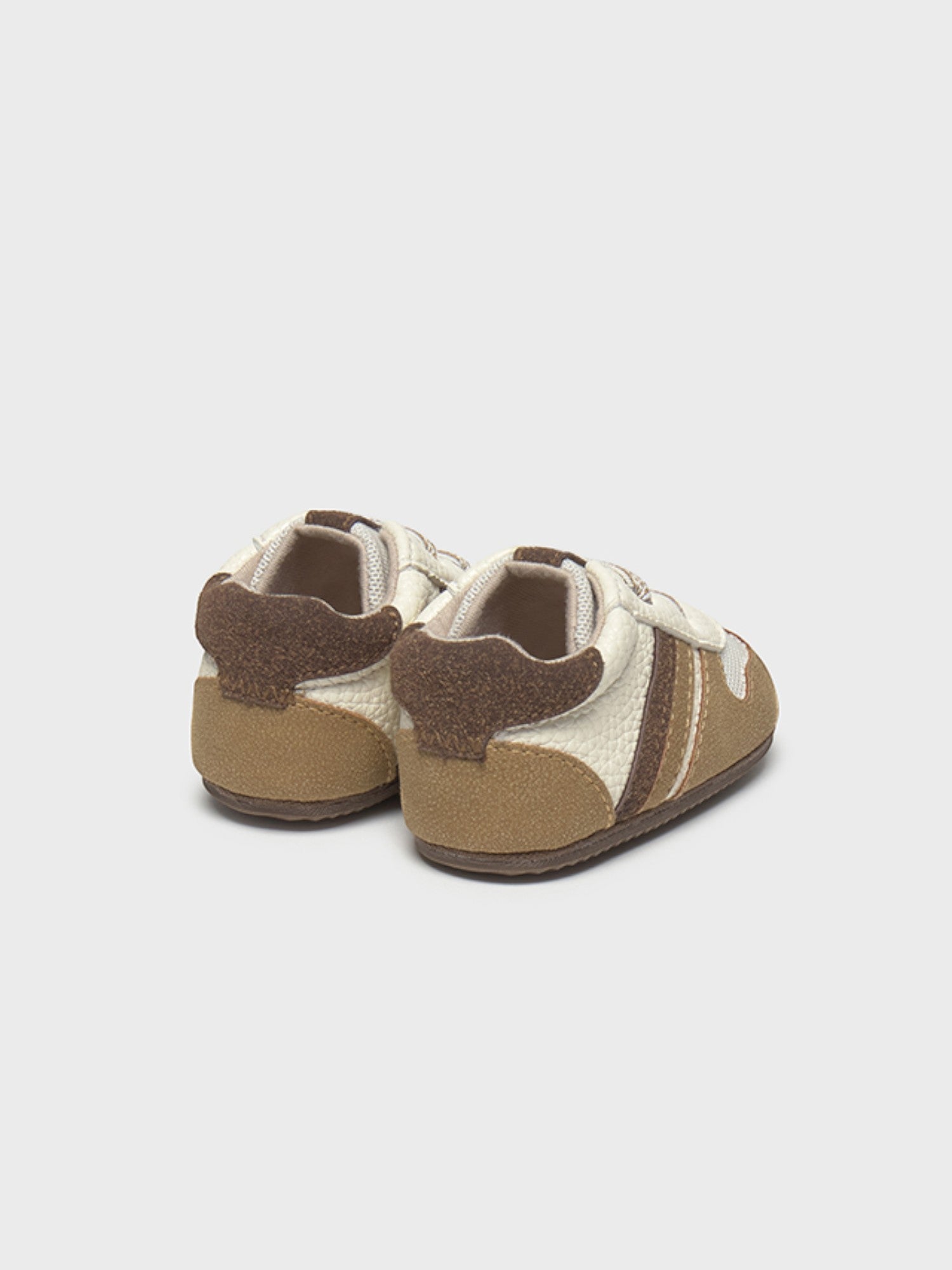 Scarpette Bimbo Beige 9953/22 corredino e abbigliamento neonato | NANU' BABY